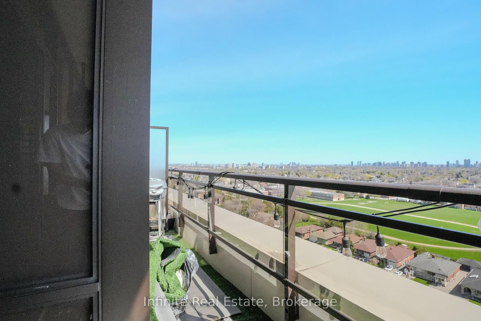 PH4 - 1060 Sheppard Avenue, Toronto, ON — photo 3