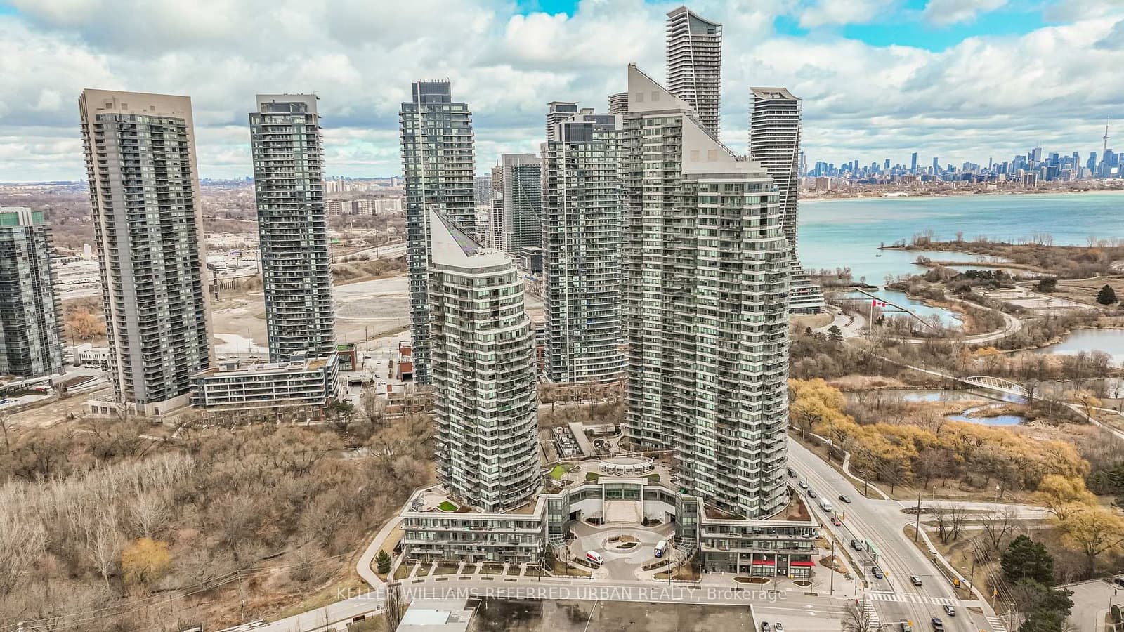 1002 - 15 Legion Road, Toronto, ON — photo 2