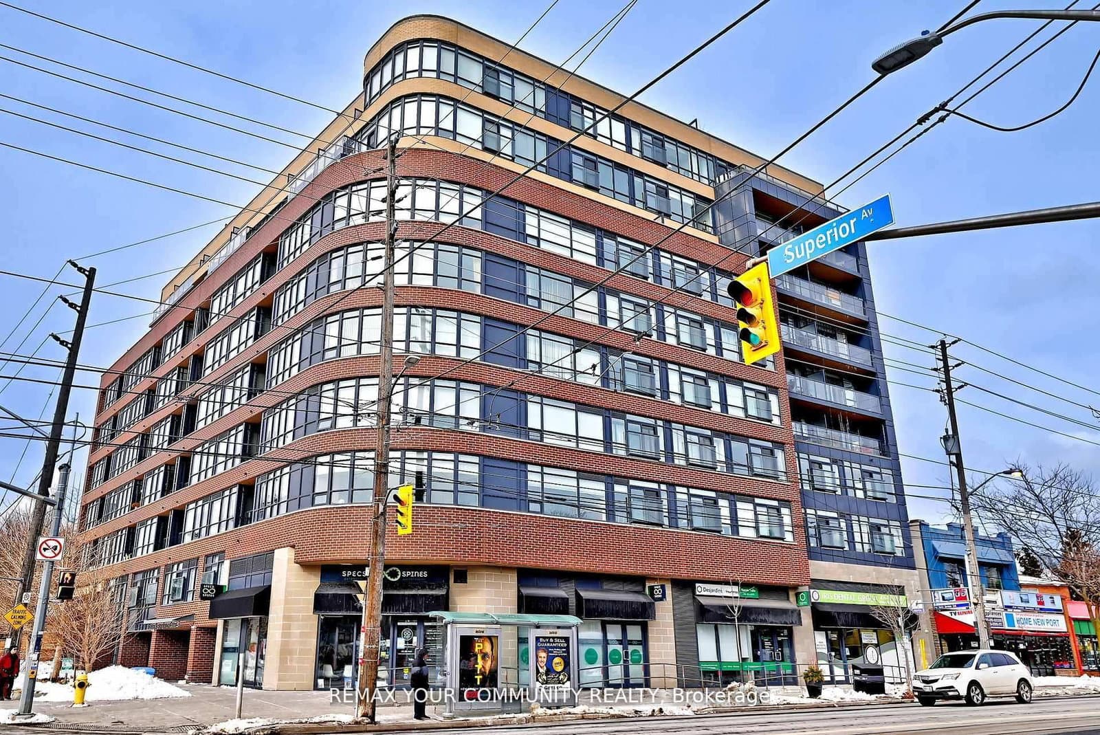 907 - 11 Superior Avenue, Toronto, ON