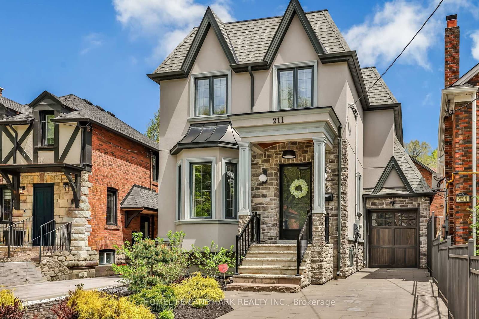 211 South Kingsway Way, Toronto, ON