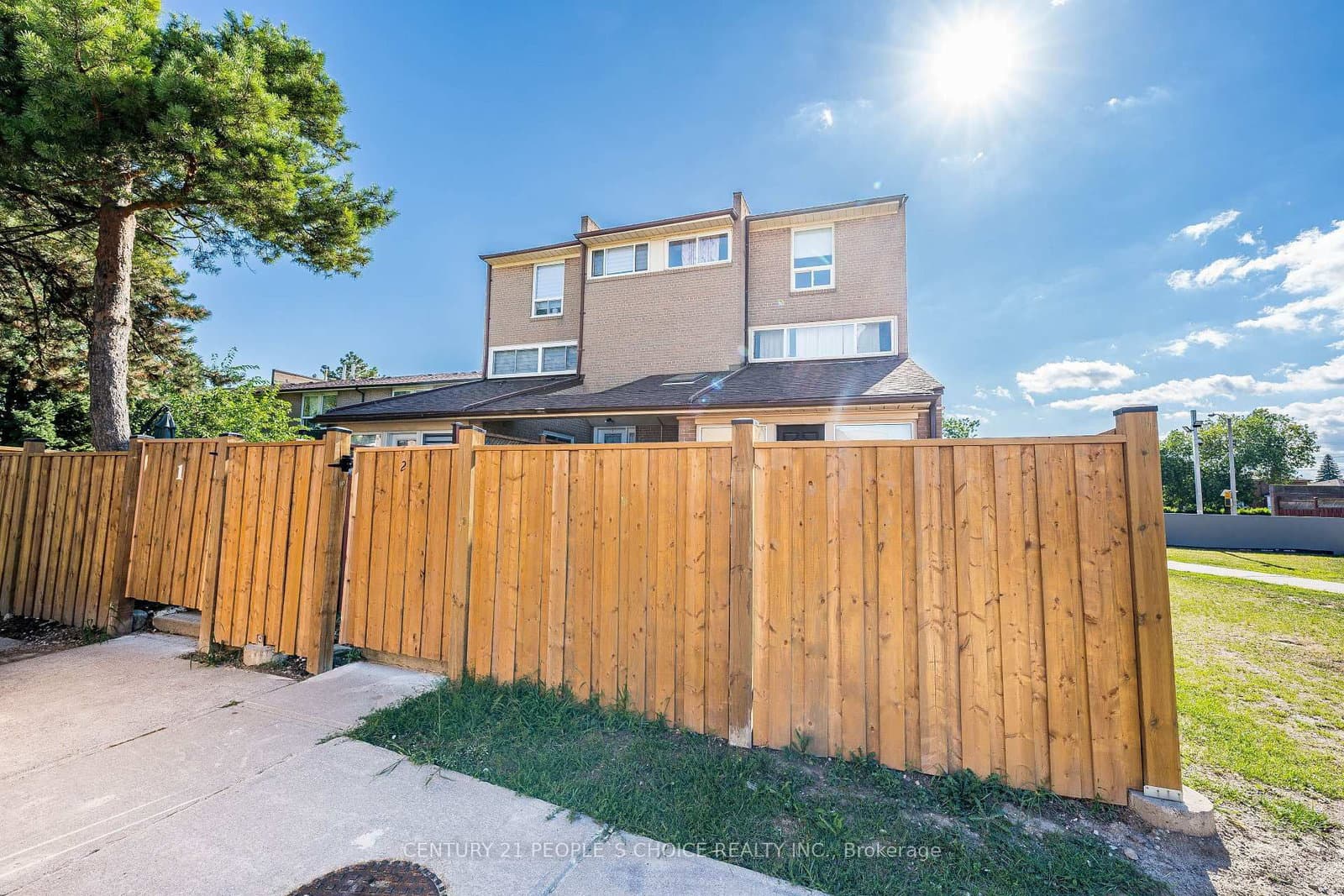 2 - 242 John Garland Boulevard, Toronto, ON — photo 3