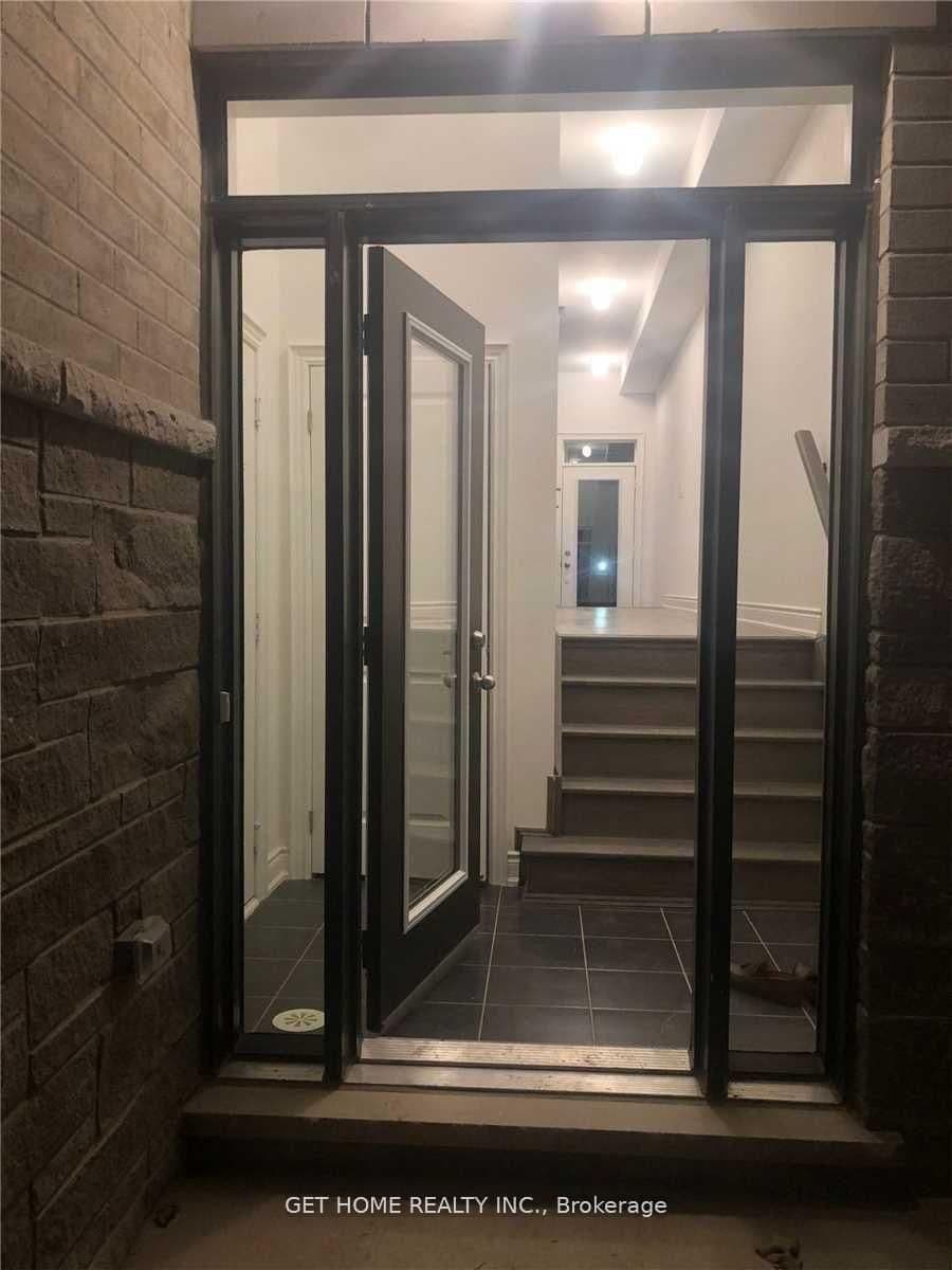 3 - 2A Muir Avenue, Toronto, ON — photo 2