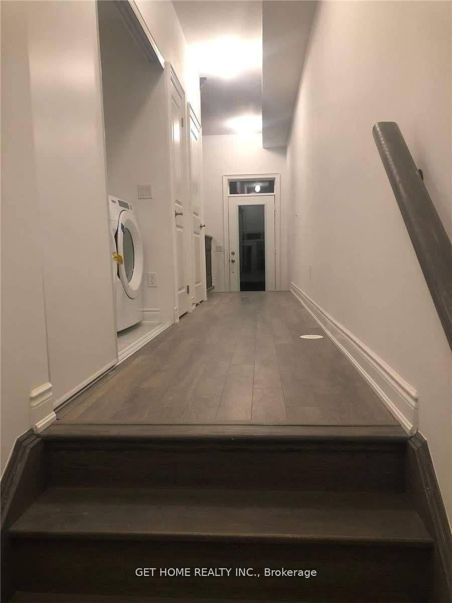 3 - 2A Muir Avenue, Toronto, ON — photo 3