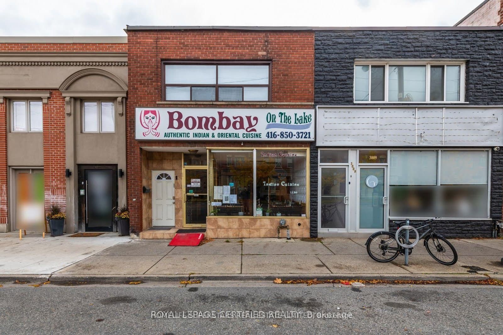 3007 Lake Shore Boulevard, Toronto, ON — photo 2