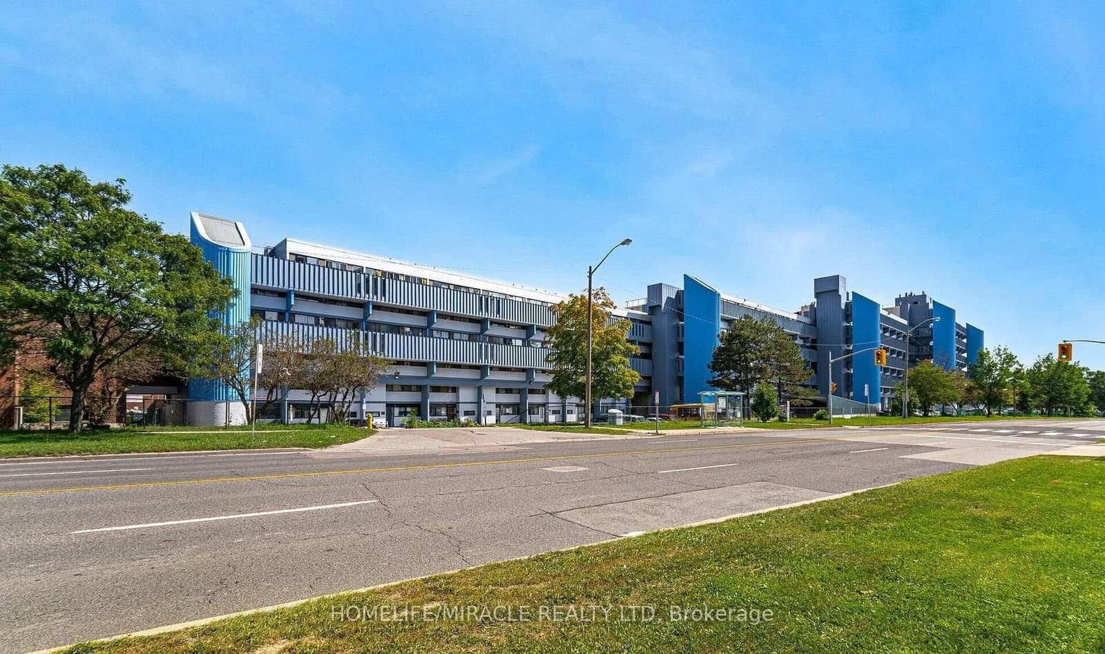 517 - 4673 Jane Street, Toronto, ON
