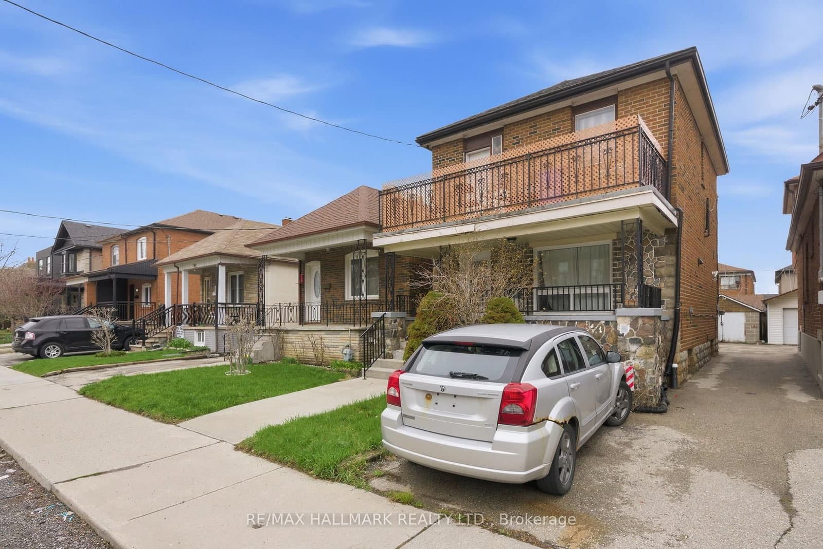196 Livingstone Avenue, Toronto, ON — photo 2