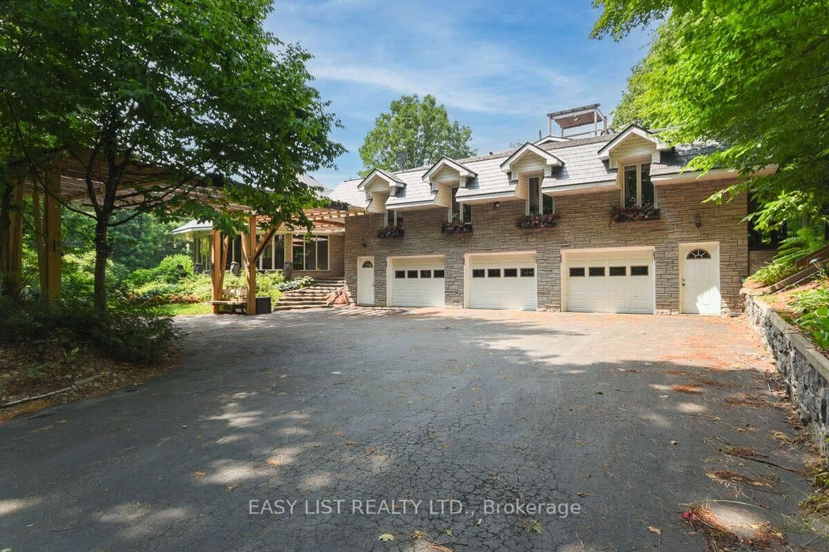 1826 Canaan Road, Orleans, ON — photo 2