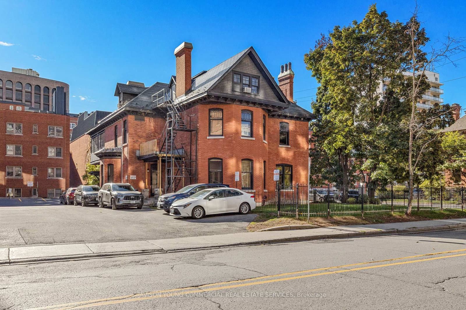 237-239 Metcalfe Street, Ottawa, ON — photo 3