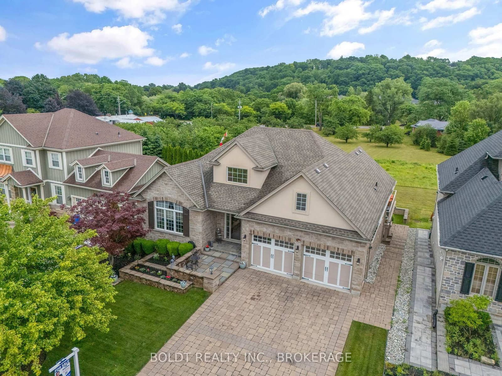 19 Red Haven Drive, Niagara-on-the-Lake, ON — photo 3