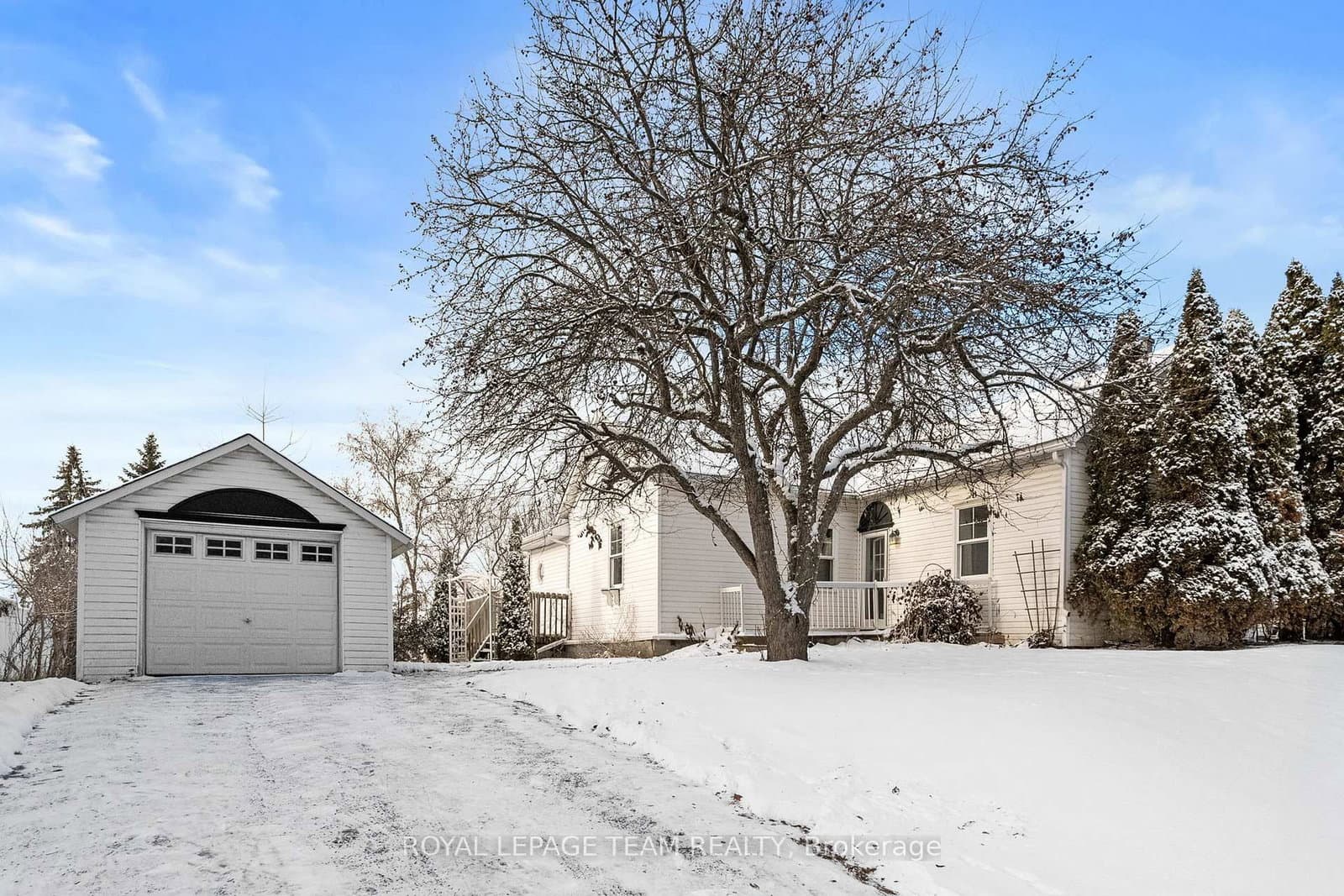 5584 Manotick Main Street, Ottawa, ON — photo 2