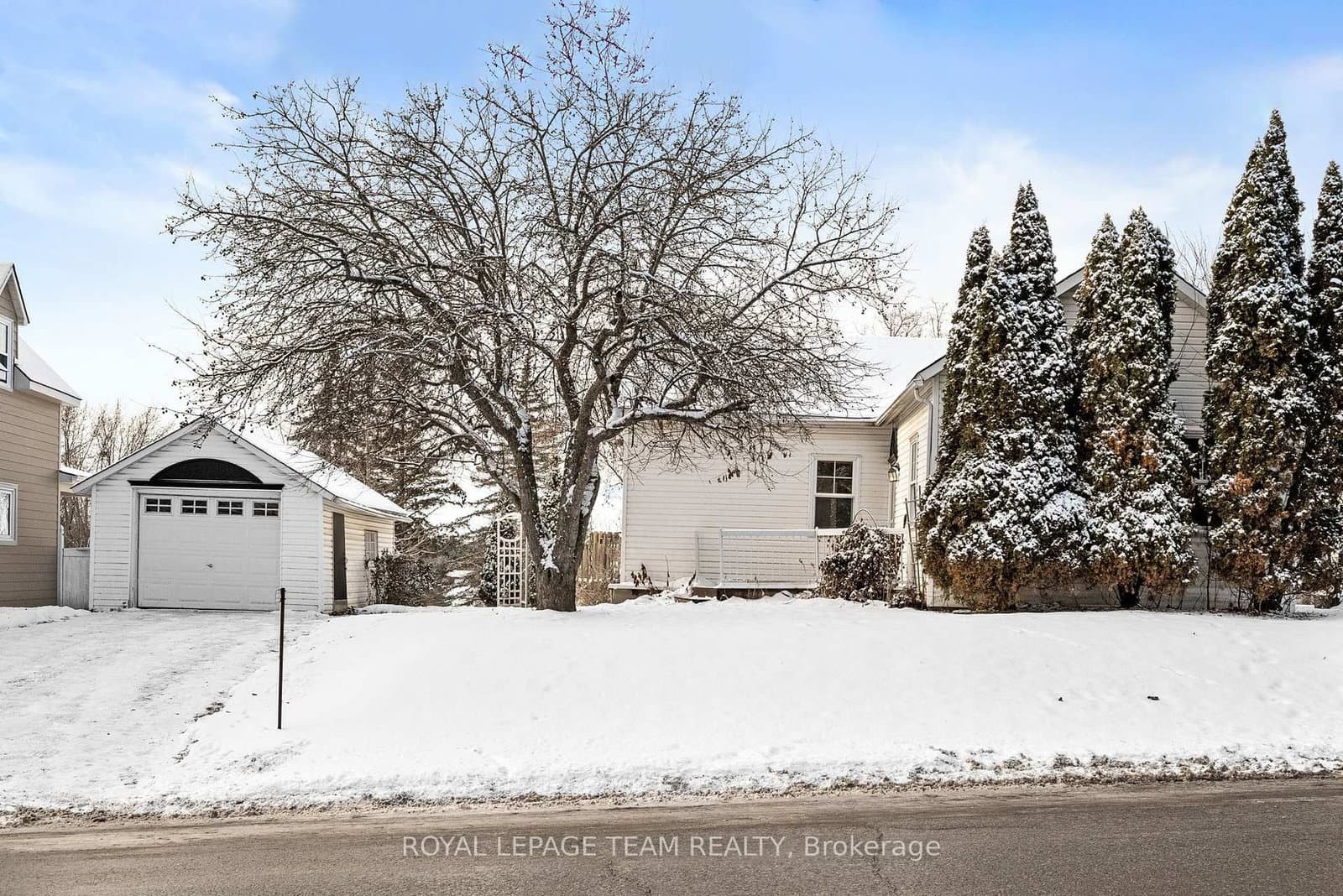 5584 Manotick Main Street, Ottawa, ON — photo 3