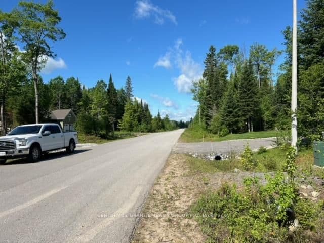 Lot 27 Bancroft Ridge Drive, Bancroft, ON — photo 2