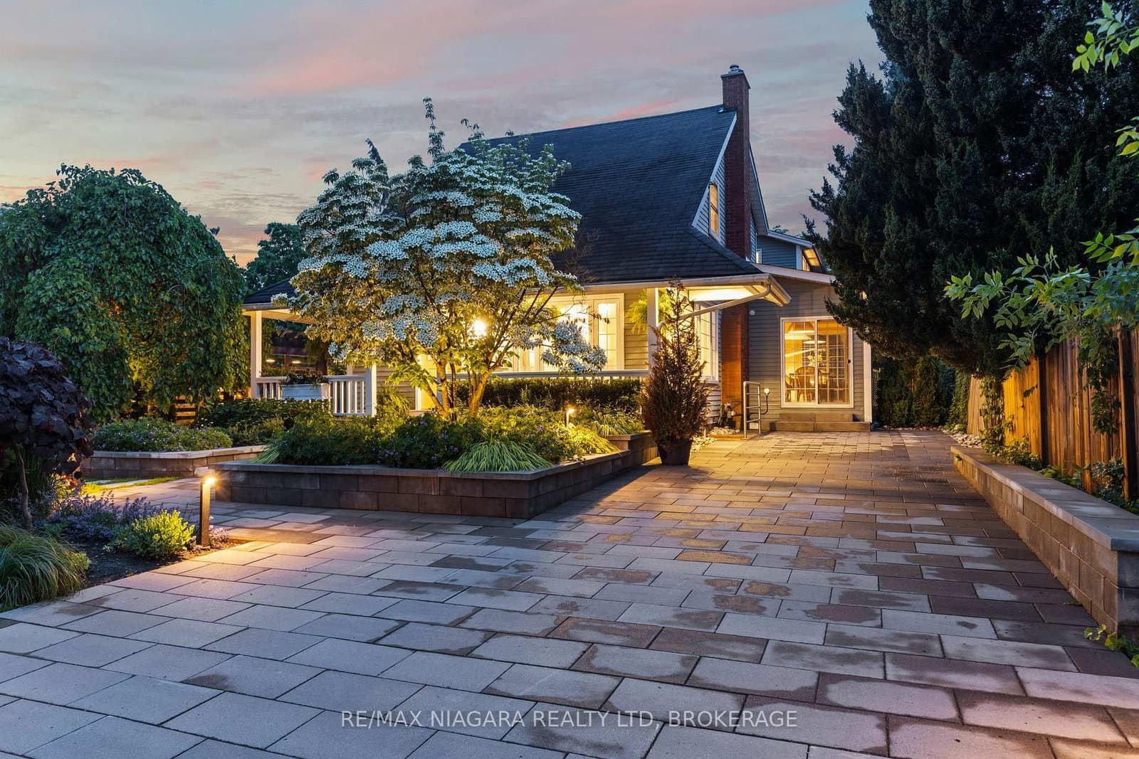 202 Anne Street, Niagara-on-the-Lake, ON — photo 2