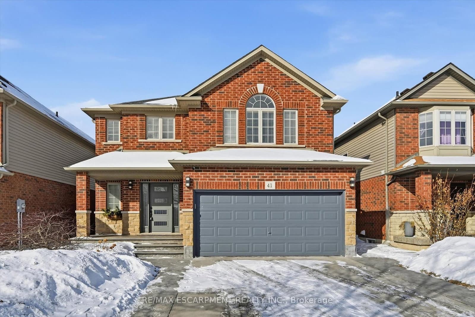 41 Tanglewood Drive, Hamilton, ON — photo 2