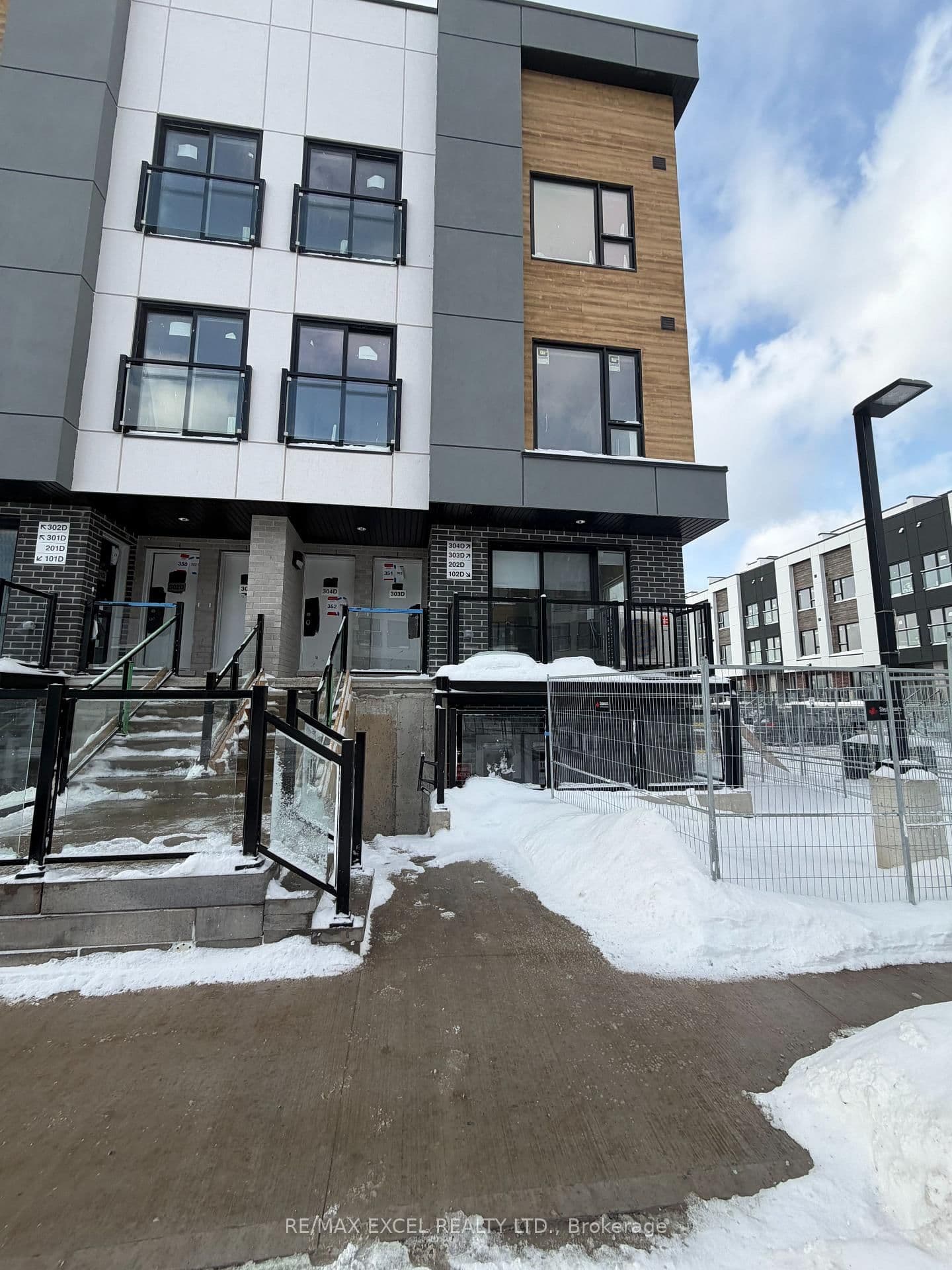 16 Melbourne Avenue, St. Catharines, ON
