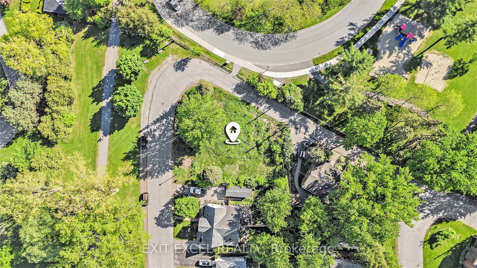 38 Farrow Street, Ottawa, ON — photo 2
