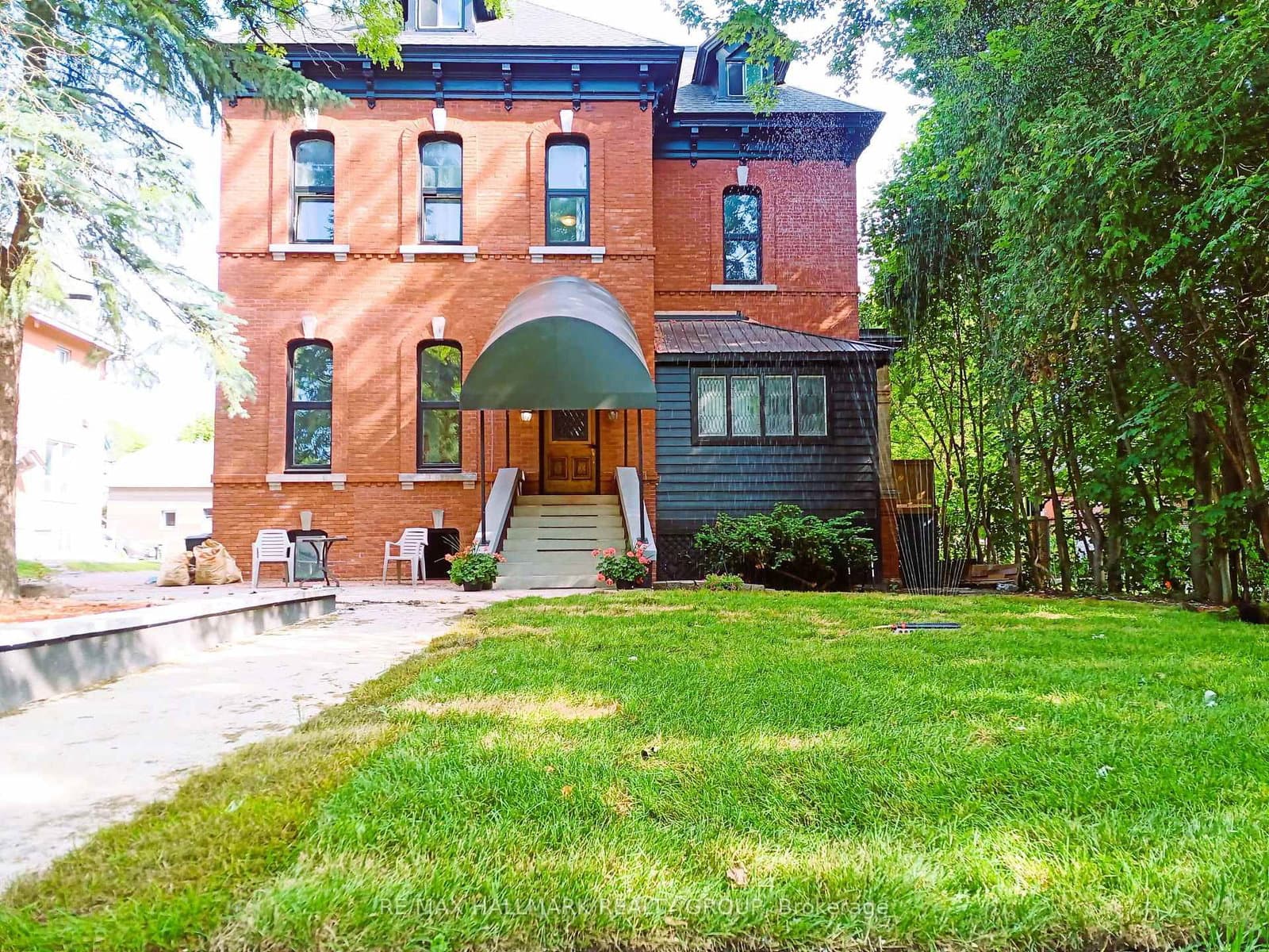 460 Wilbrod Street, Ottawa, ON