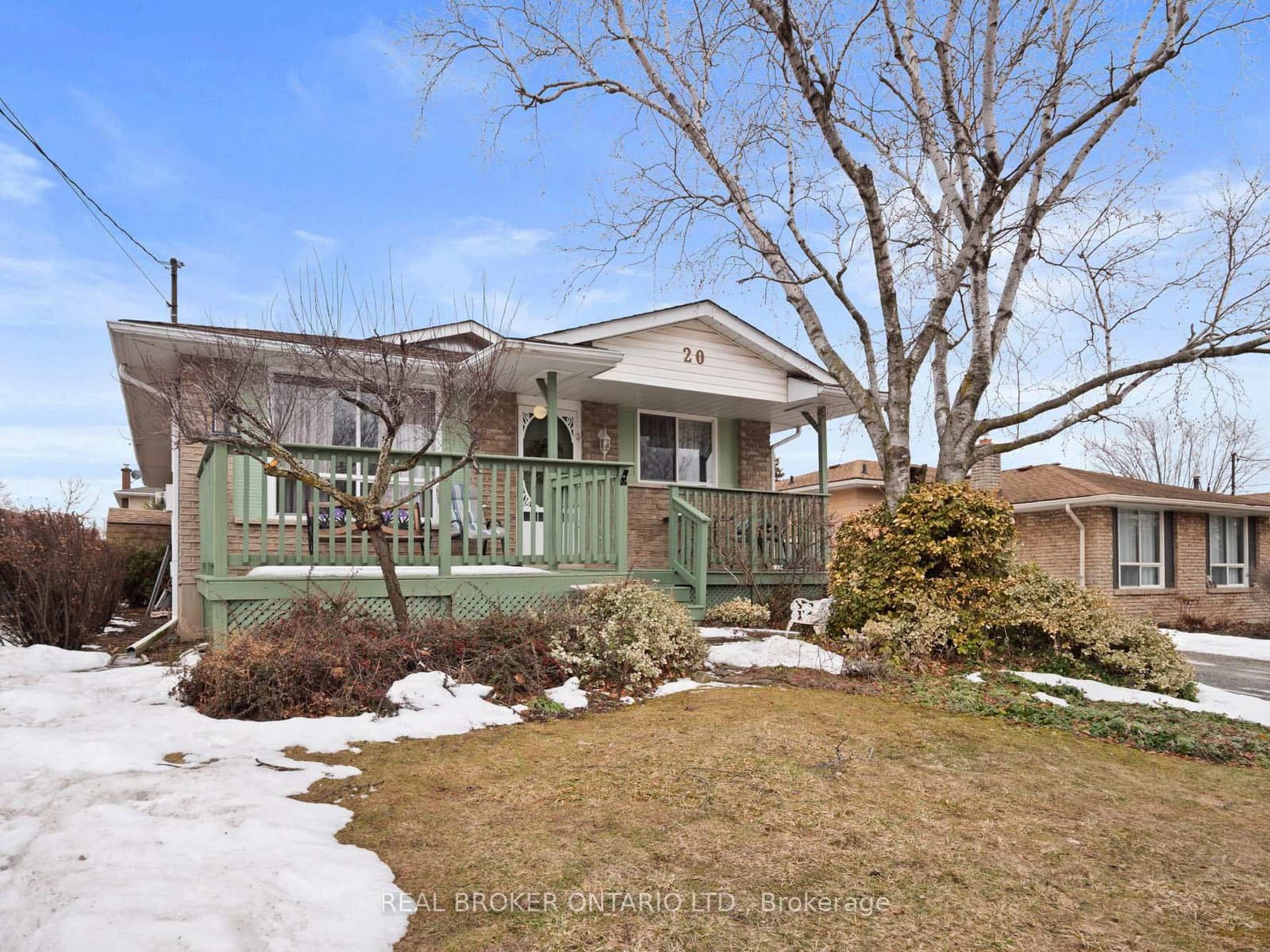 20 Brackencrest Road, St. Catharines, ON — photo 2