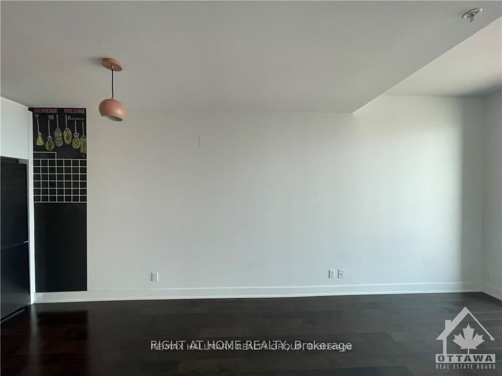 2105 - 20 Daly Avenue, Ottawa, ON — photo 2