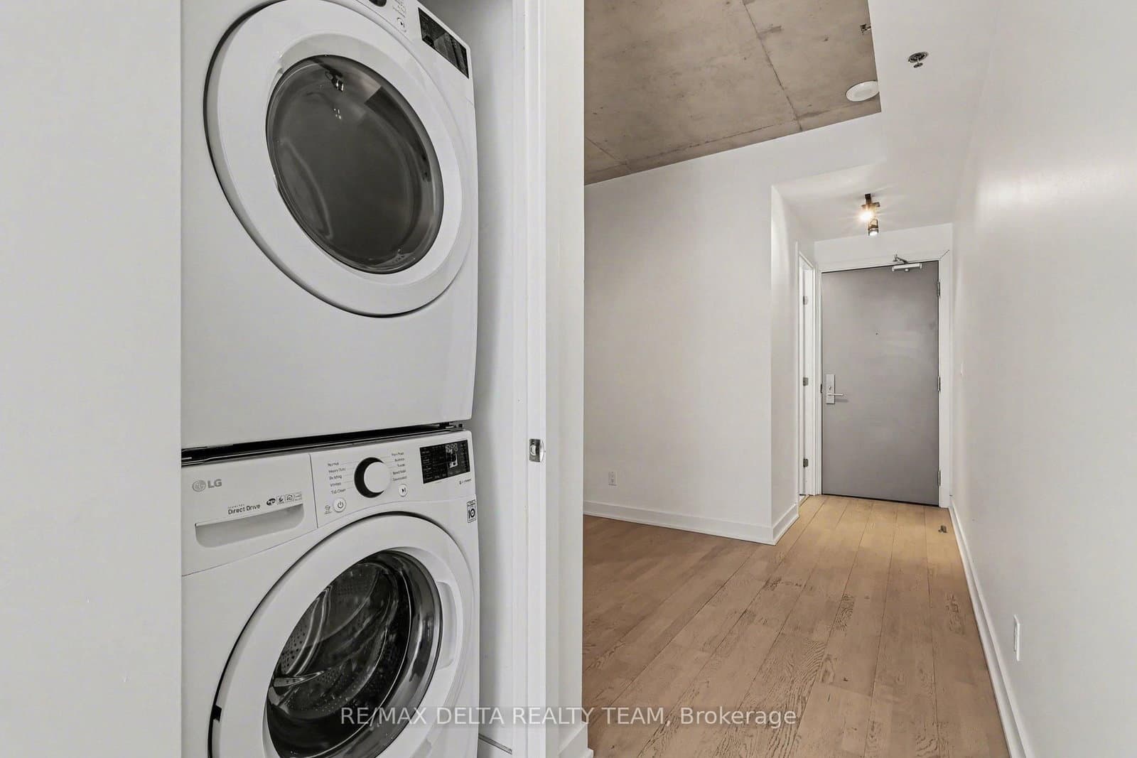 207 - 203 Catherine Street, Ottawa, ON — photo 7