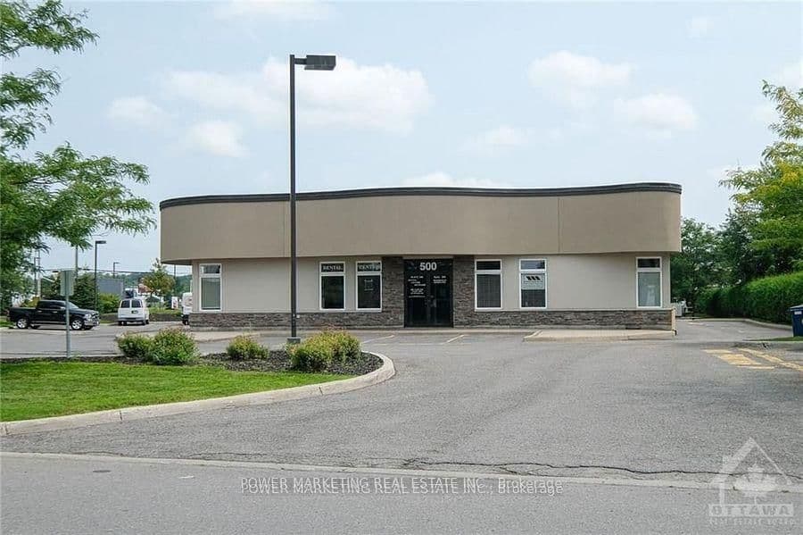 300 - 500 Lacolle Way, Ottawa, ON