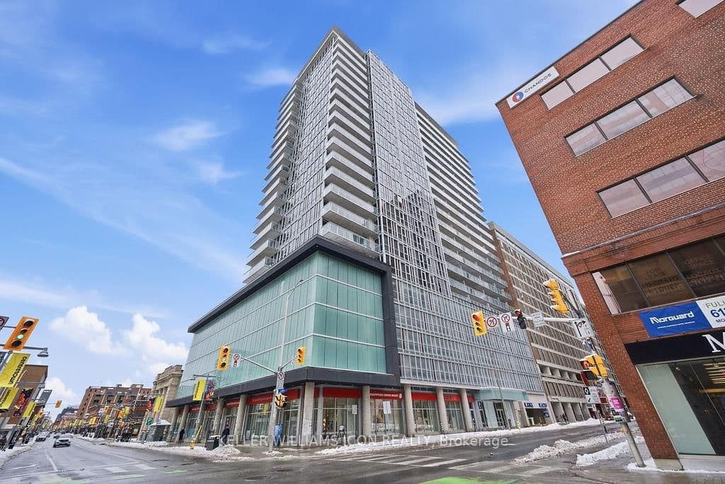 1301 - 324 Laurier Avenue, Ottawa, ON