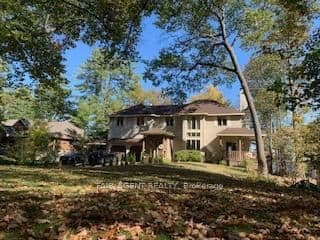 164 Baillie Avenue, Ottawa, ON — photo 2