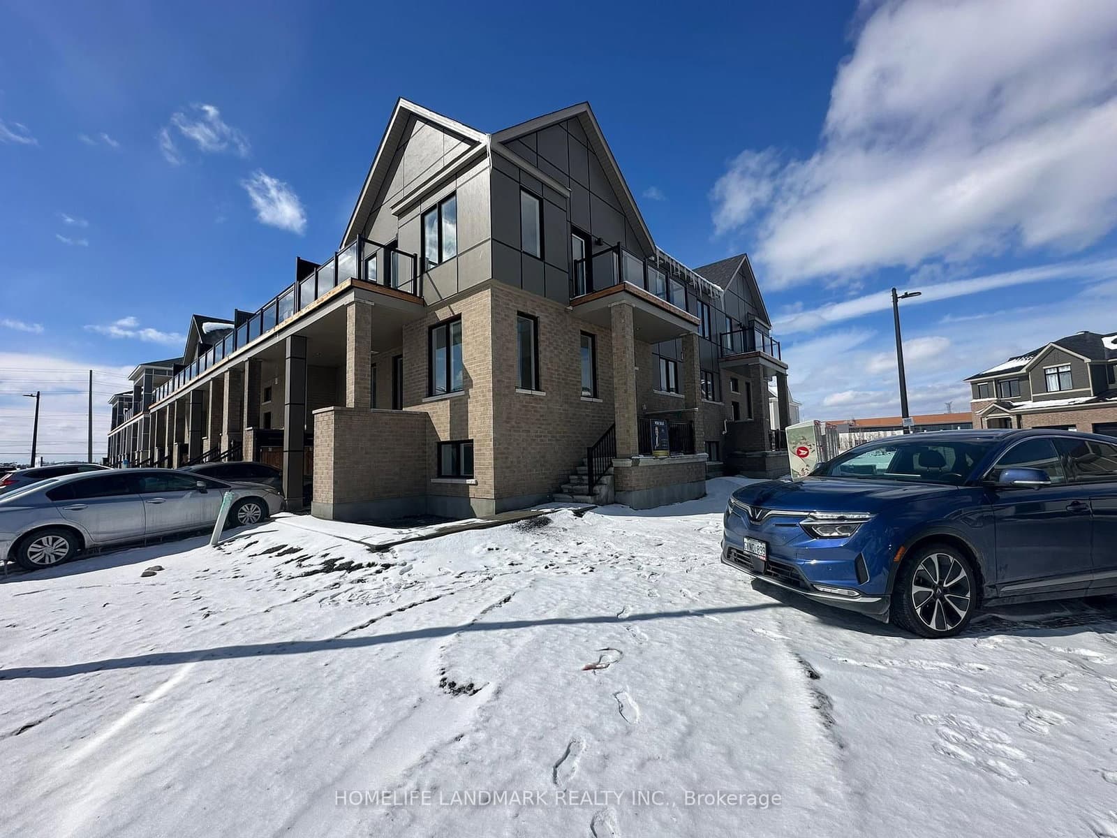 74 Ryan Reynolds Way, Orleans, ON — photo 1