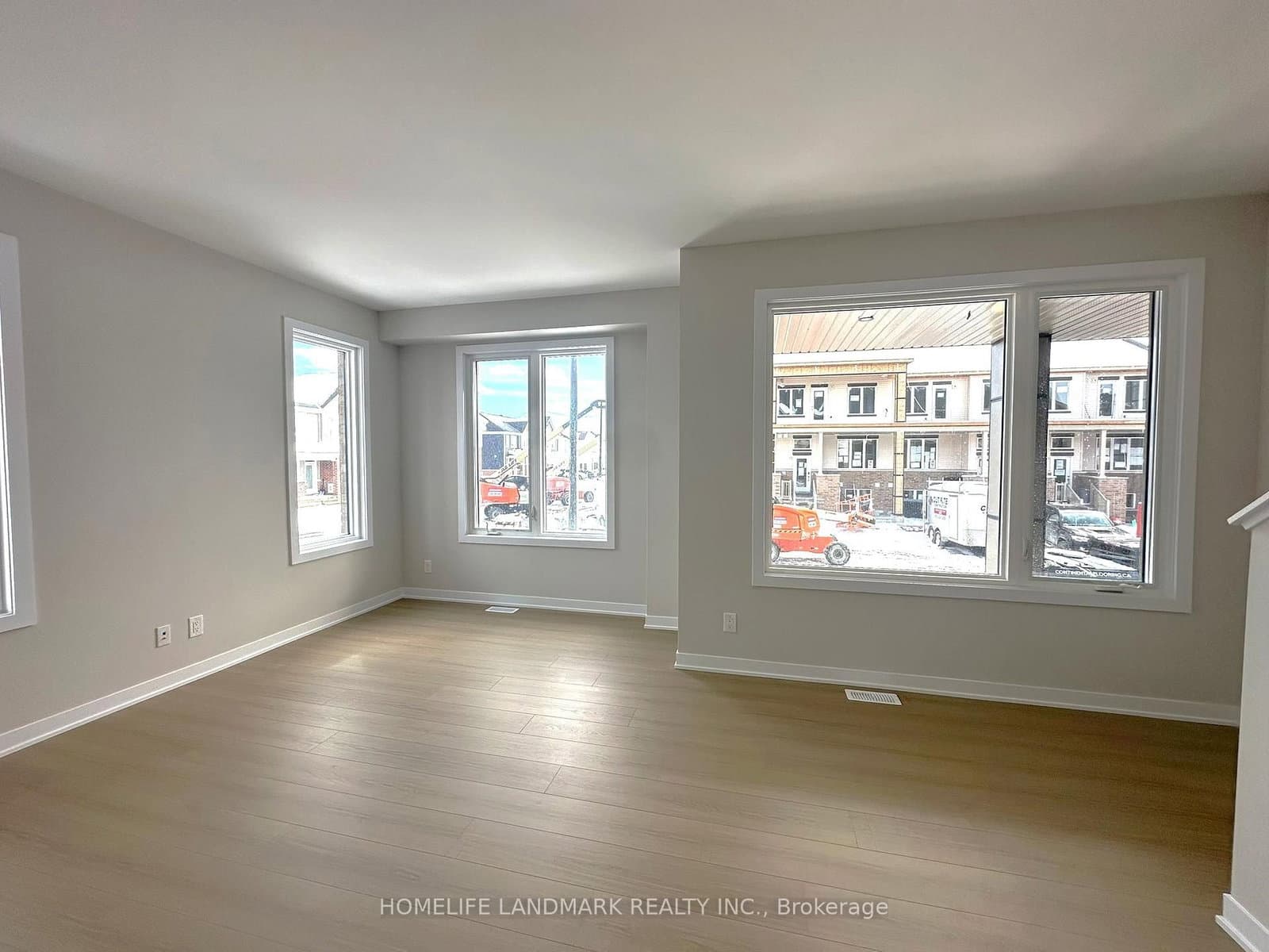 74 Ryan Reynolds Way, Orleans, ON — photo 5