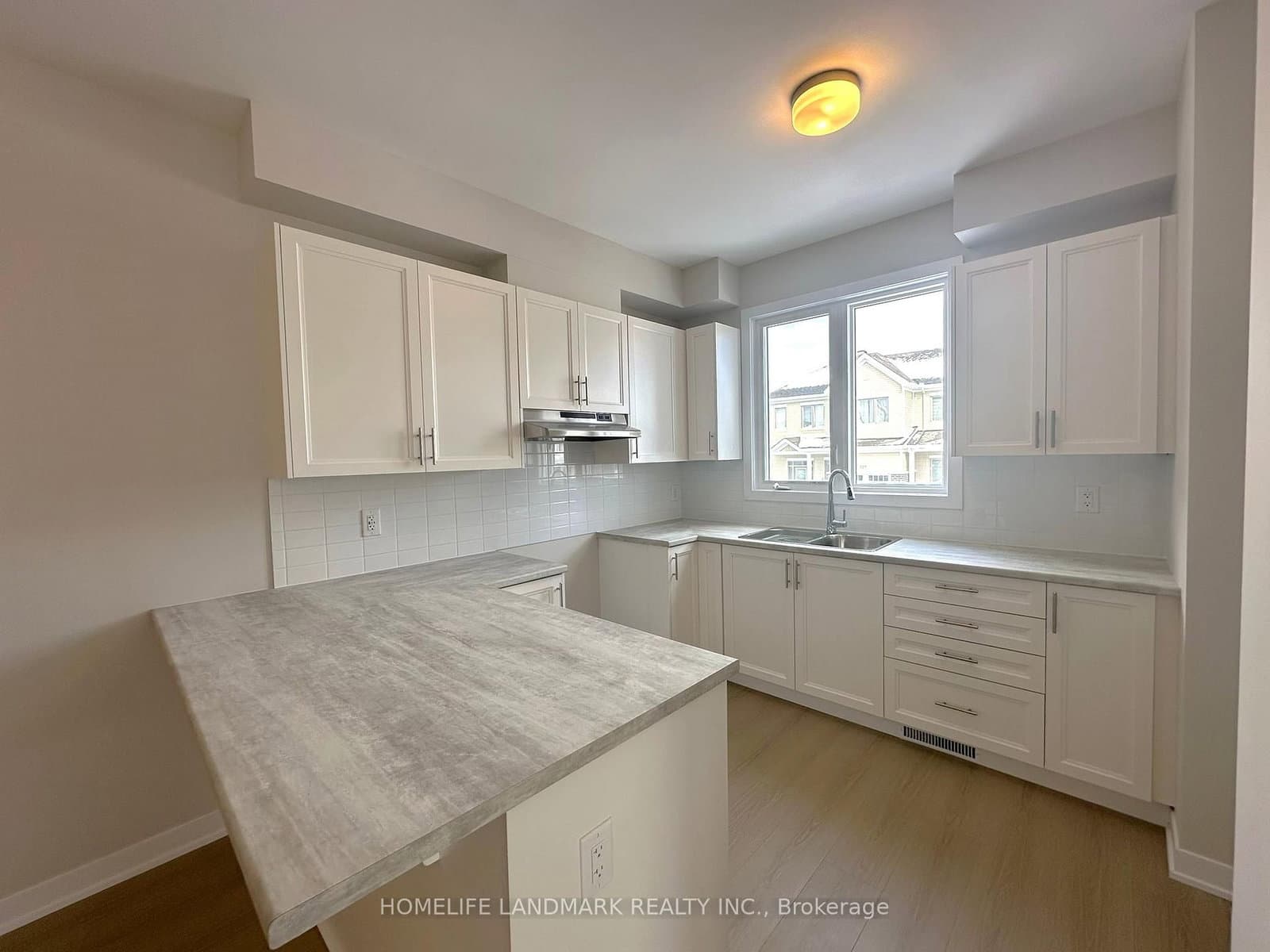74 Ryan Reynolds Way, Orleans, ON — photo 7