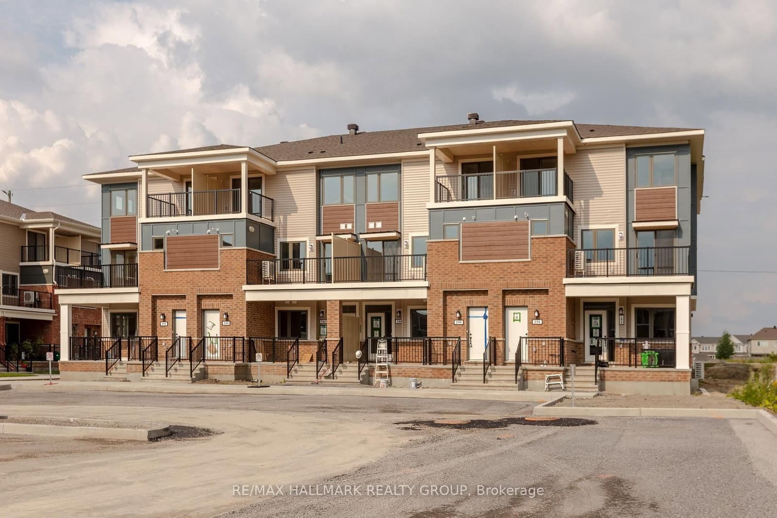 292 Zenith Private, Ottawa, ON