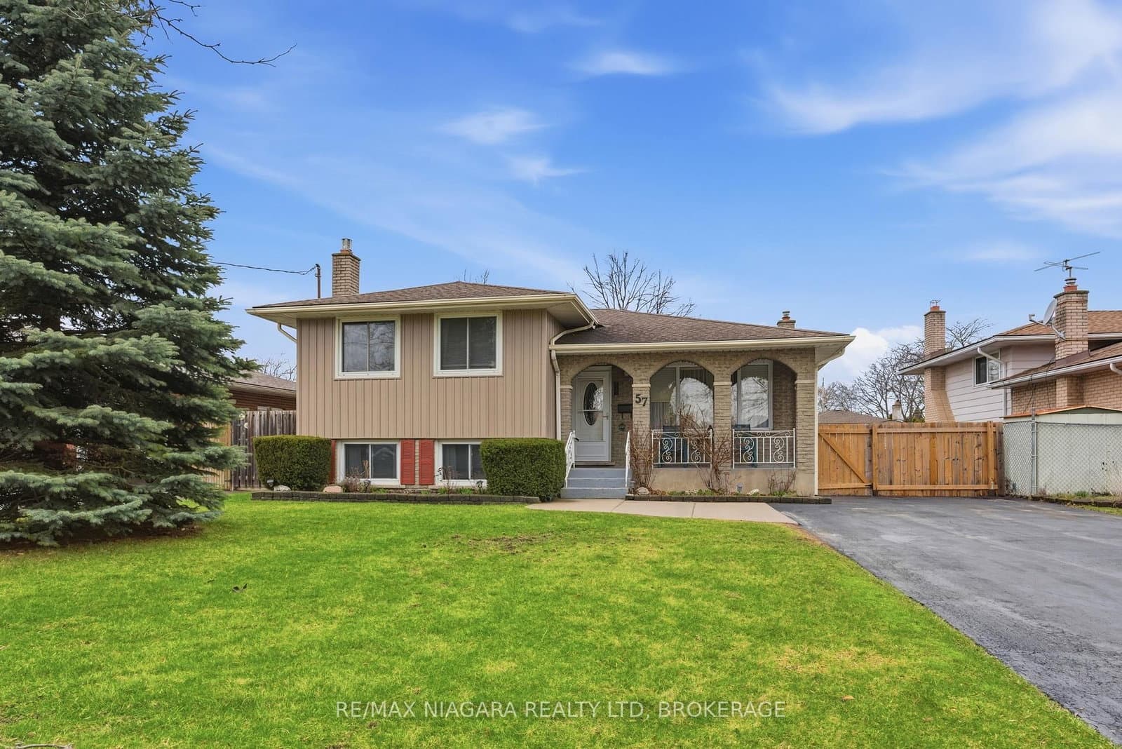 57 Meredith Drive, St. Catharines, ON — photo 2