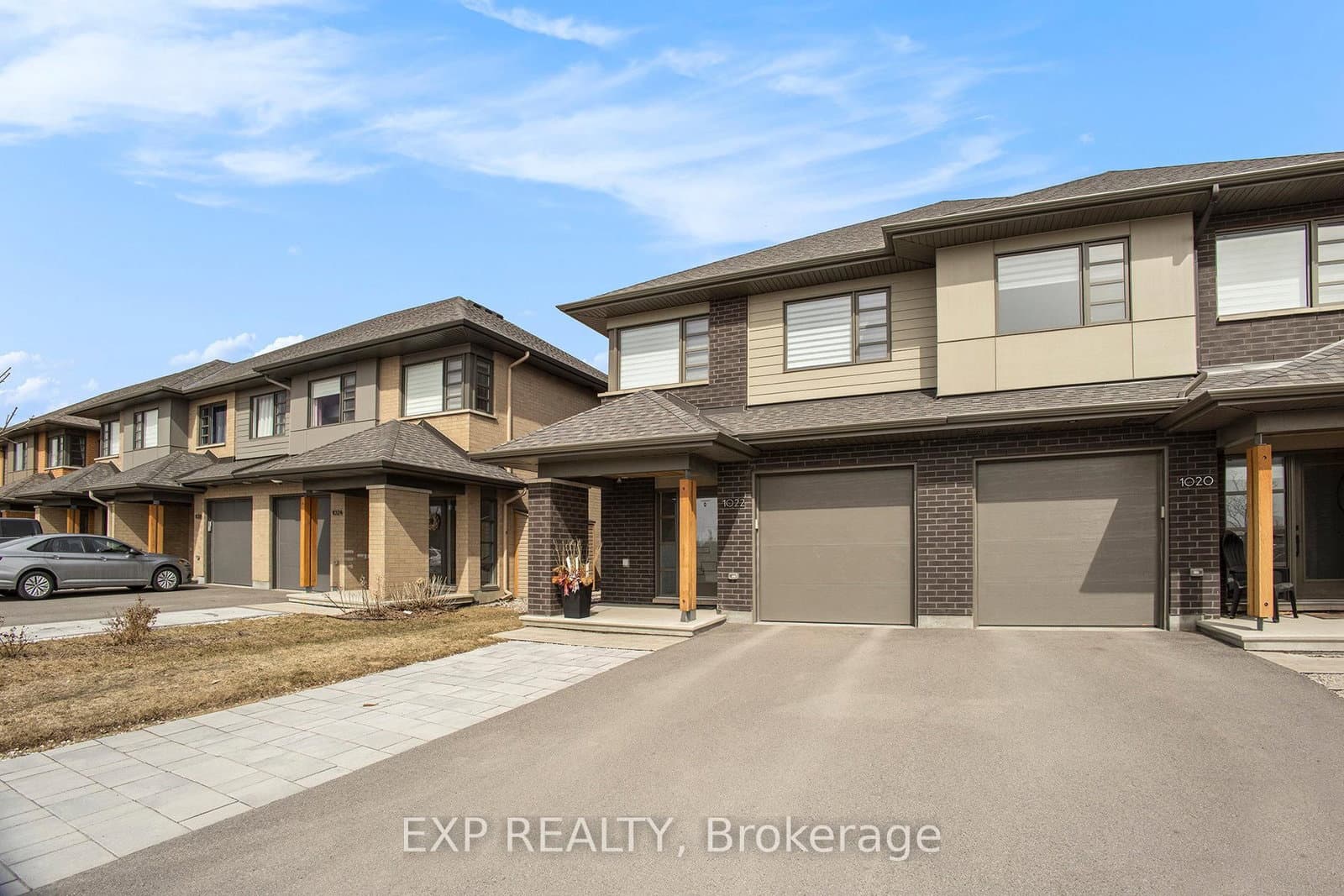 1022 Lunar Glow Crescent, Ottawa, ON — photo 2