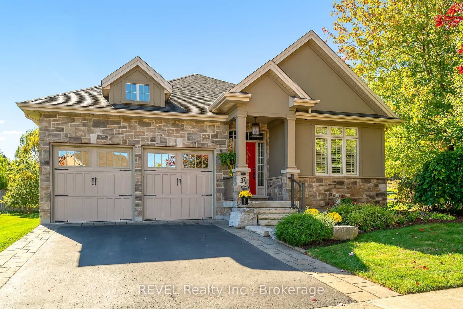 37 Hickory Avenue, Niagara-on-the-Lake, ON
