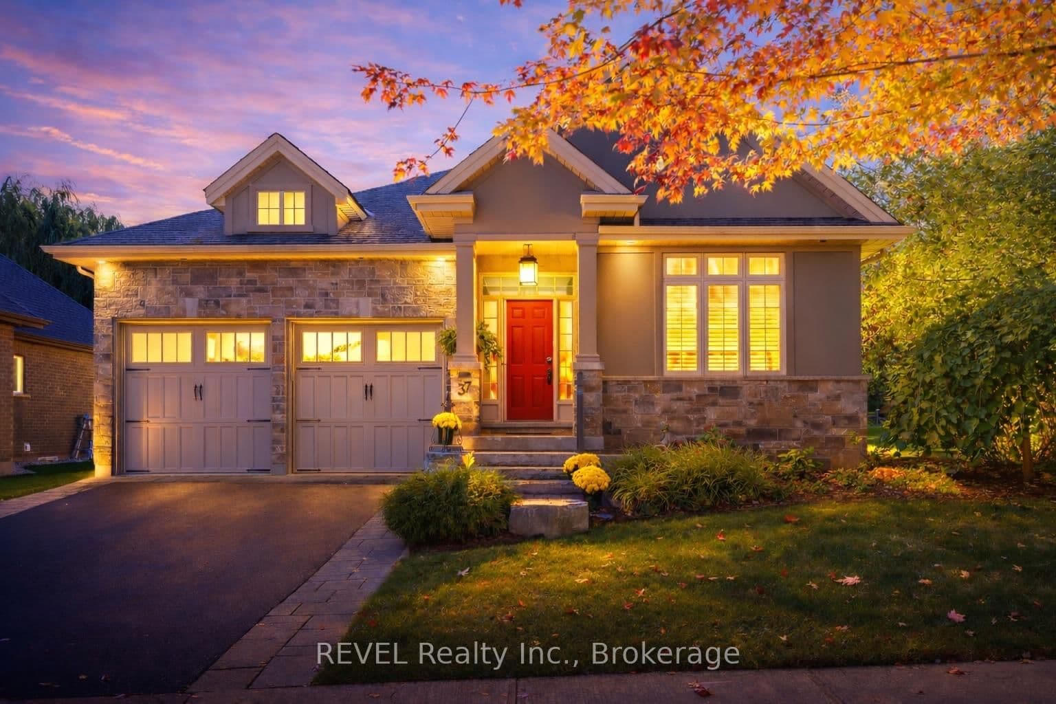 37 Hickory Avenue, Niagara-on-the-Lake, ON — photo 3