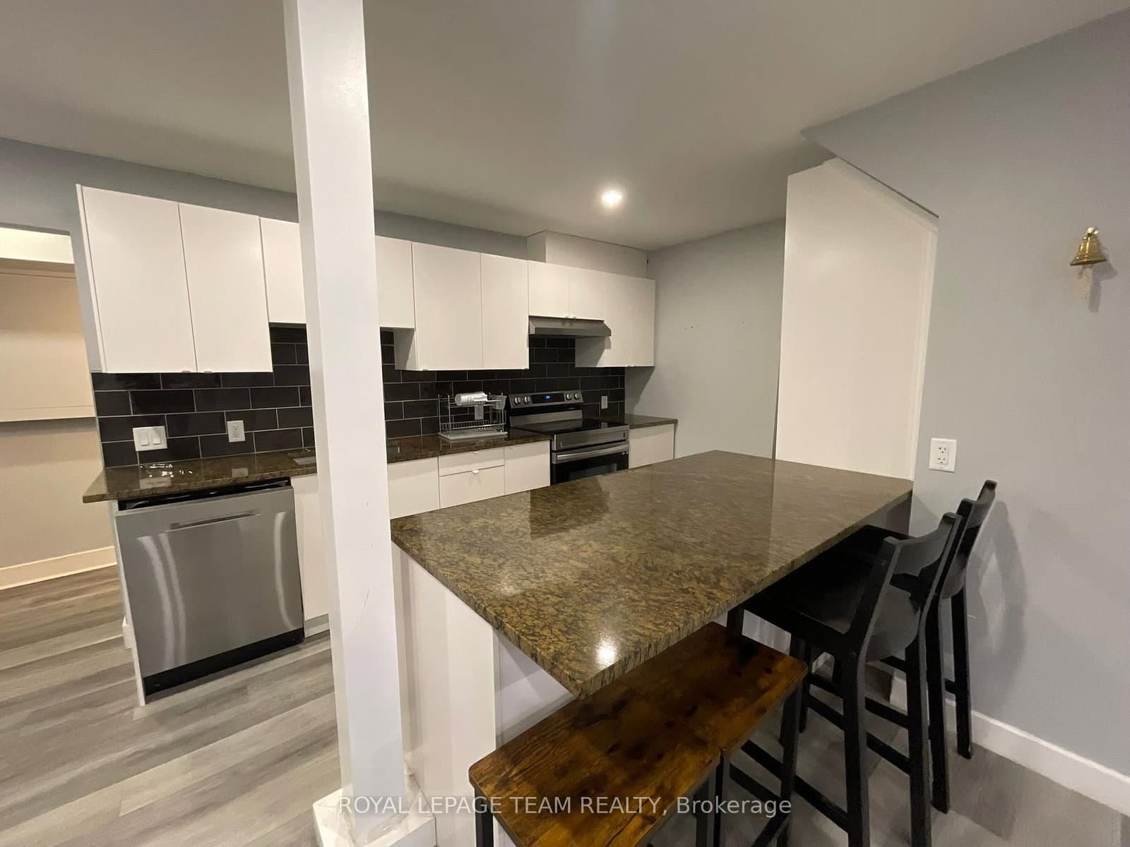 Unit 3 - 47 RIVERDALE Avenue, Ottawa, ON — photo 3