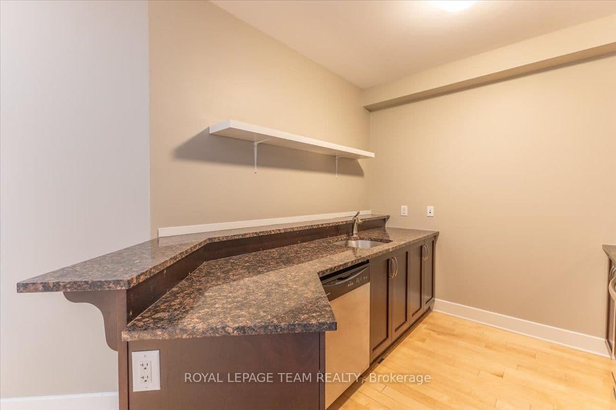 9 Balsam Street, Ottawa, ON — photo 14