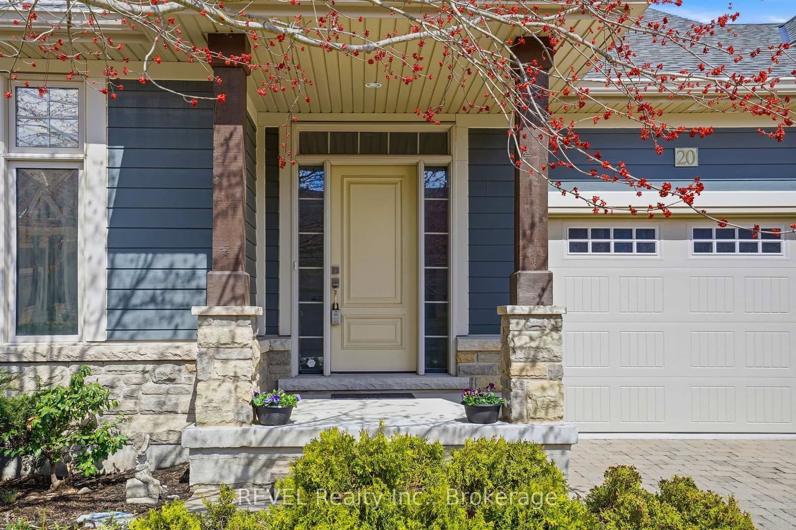 20 Crimson Drive, Niagara-on-the-Lake, ON — photo 2