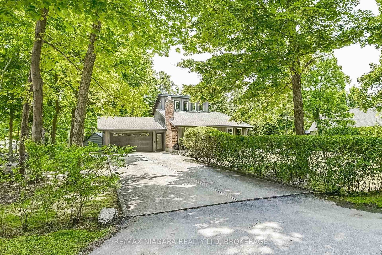 4905 Mapleview Crescent, Port Colborne, ON