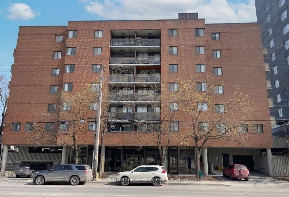 104 - 191 Parkdale Avenue, Ottawa, ON — photo 1