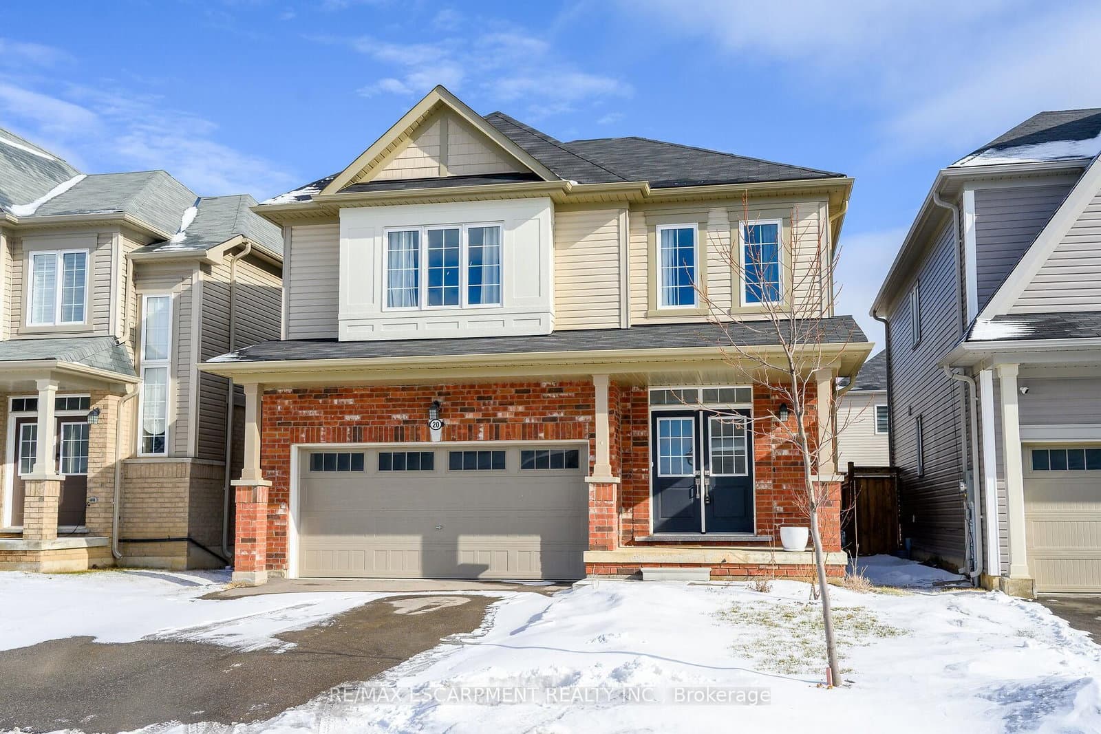 20 Armes Street, Hamilton, ON — photo 3