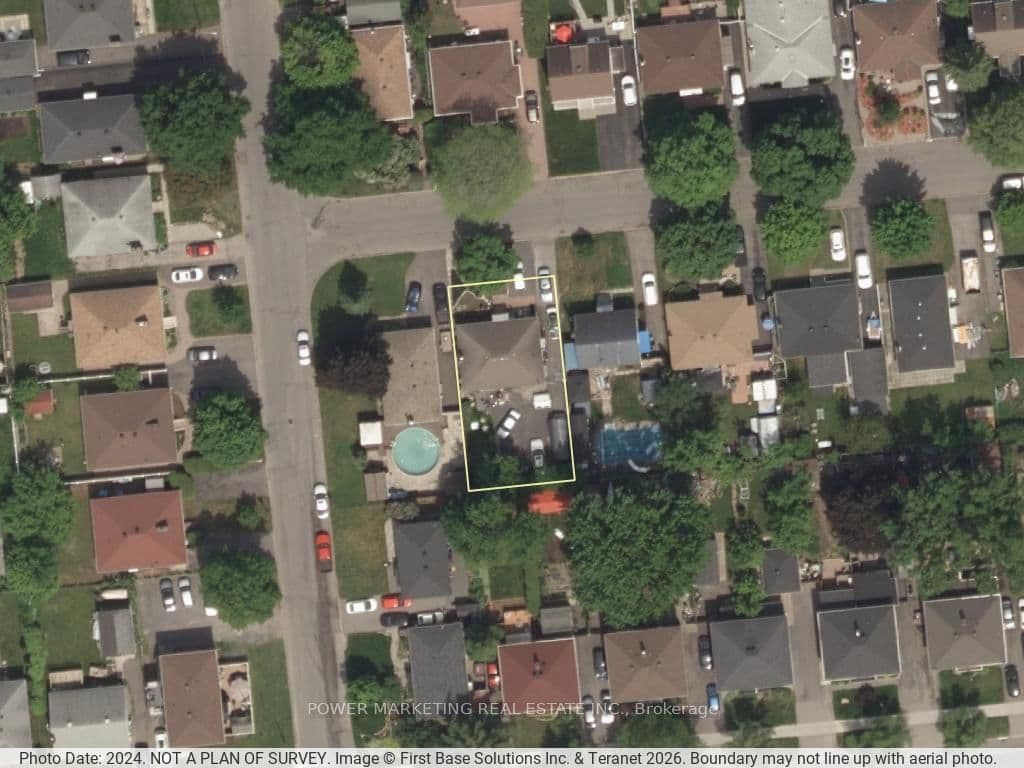 320 Fullerton Avenue, Ottawa, ON — photo 2