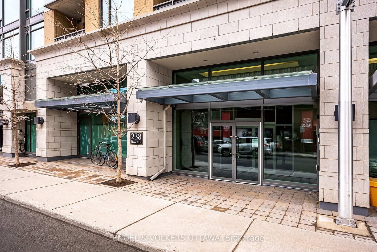 811 - 238 Besserer Street, Ottawa, ON — photo 2