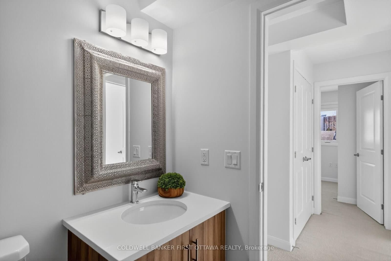 77 Cherry Blossom Private, Ottawa, ON — photo 15