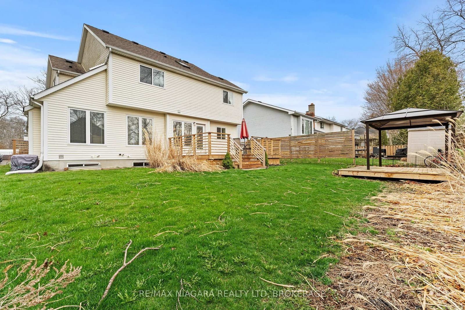 12 OAK Drive, Niagara-on-the-Lake, ON — photo 3