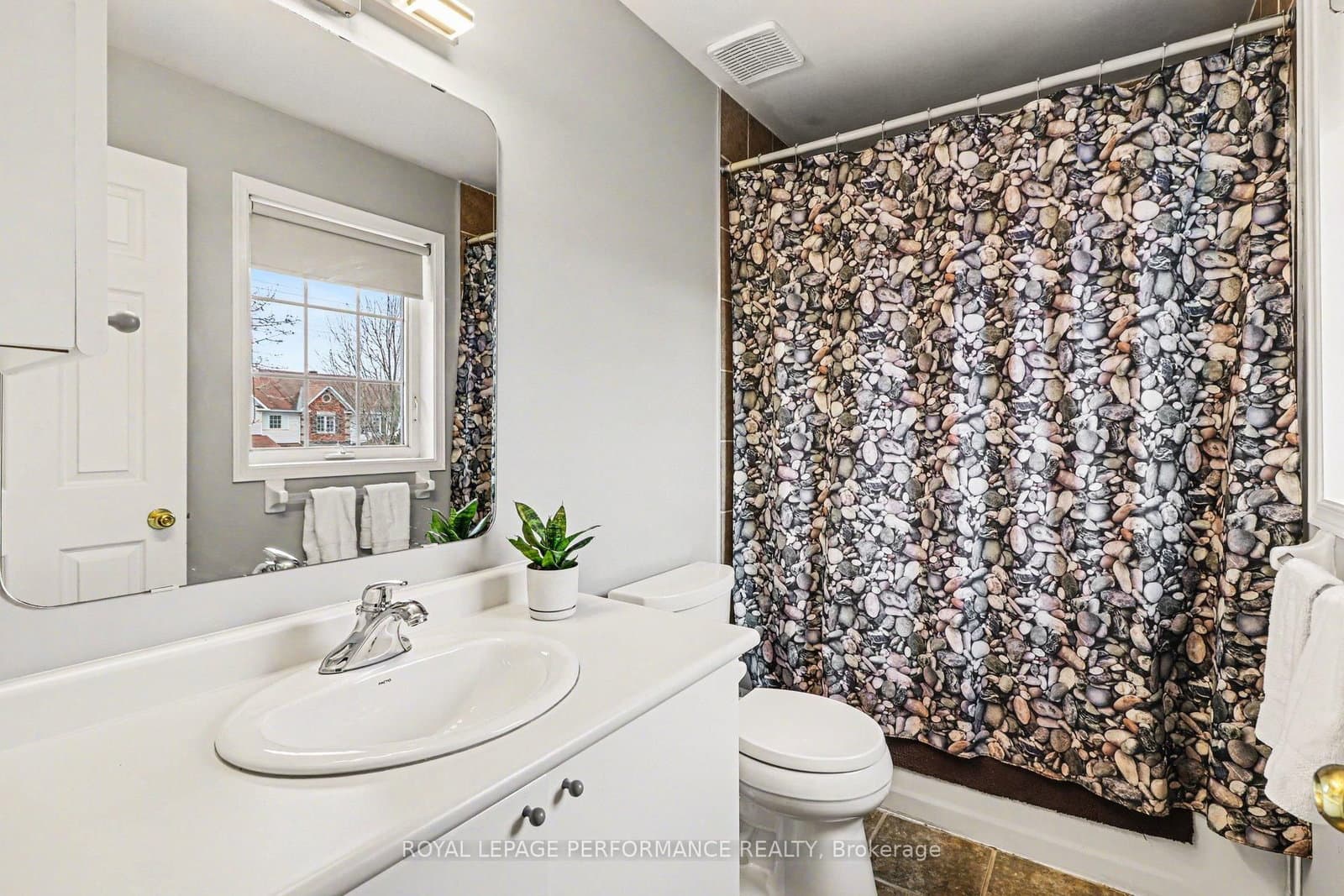 897 Paradise Crescent, Ottawa, ON — photo 15