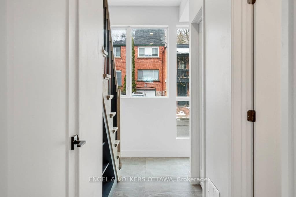 69 Parent Avenue, Ottawa, ON — photo 8