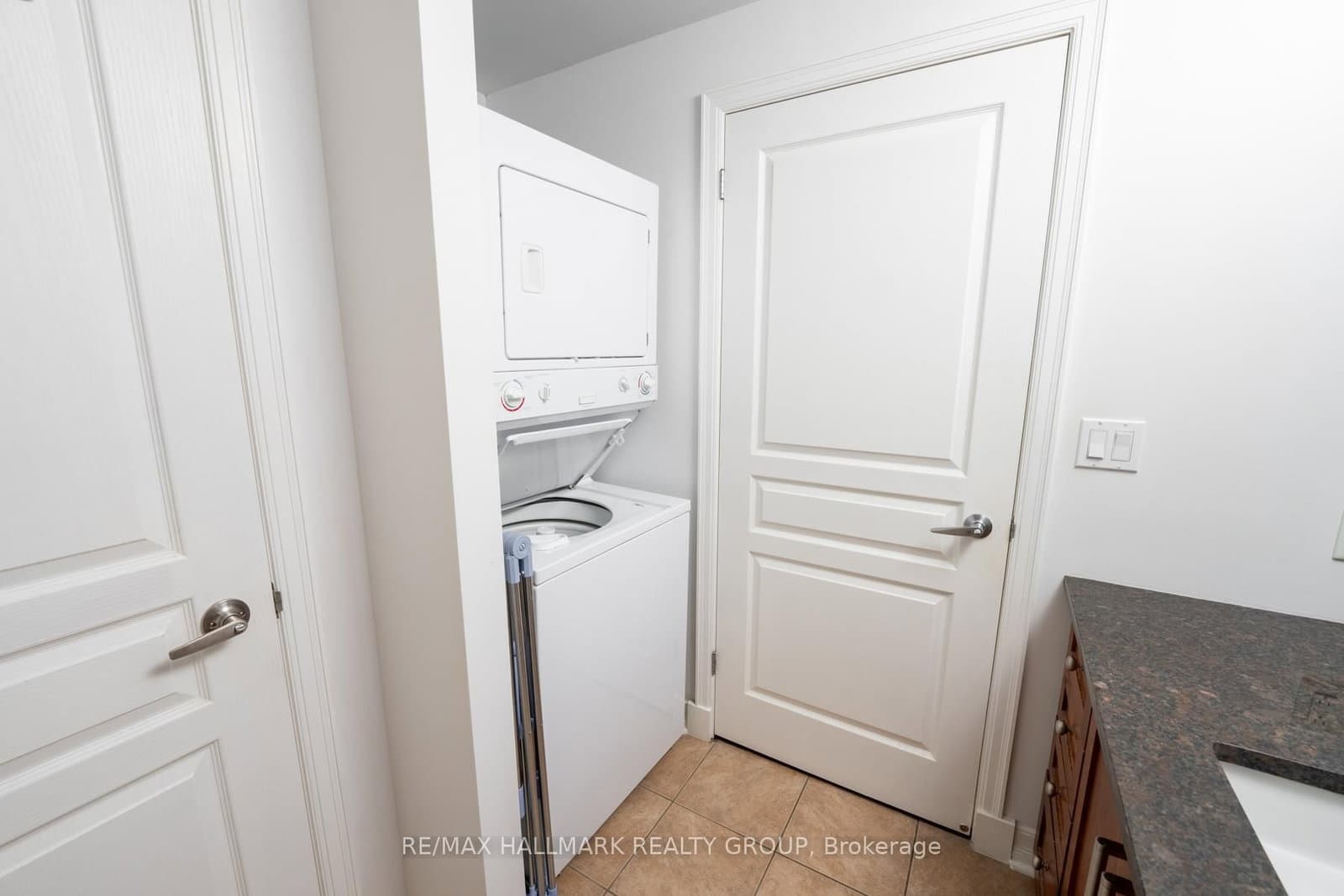 1007 - 200 Besserer Street, Ottawa, ON — photo 18