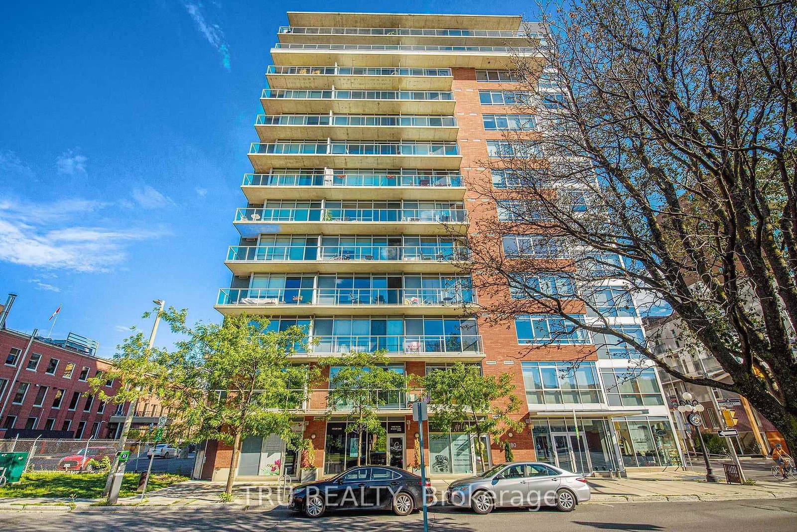 1003 - 180 York Street, Ottawa, ON
