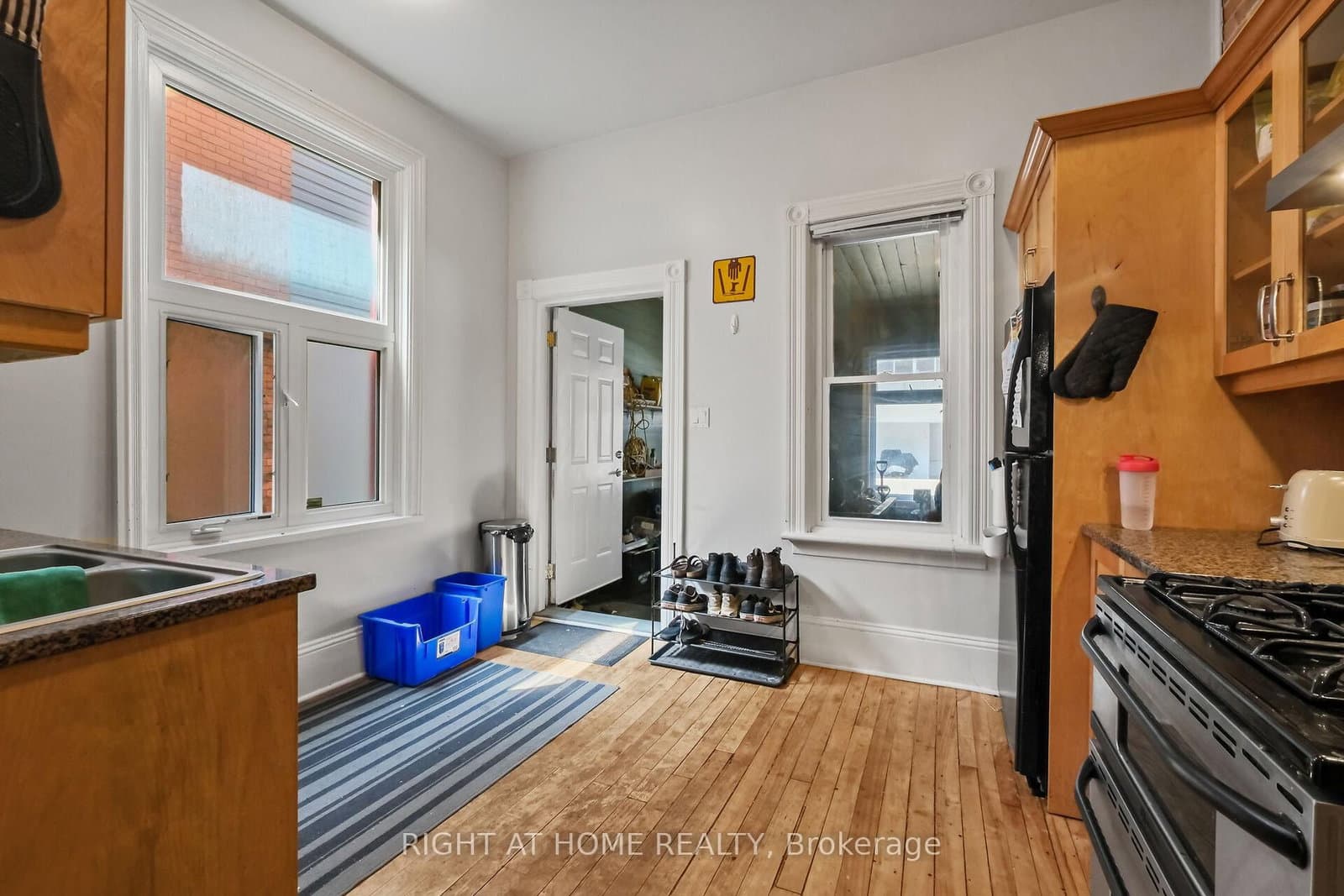 93 Gilmour Street, Ottawa, ON — photo 37
